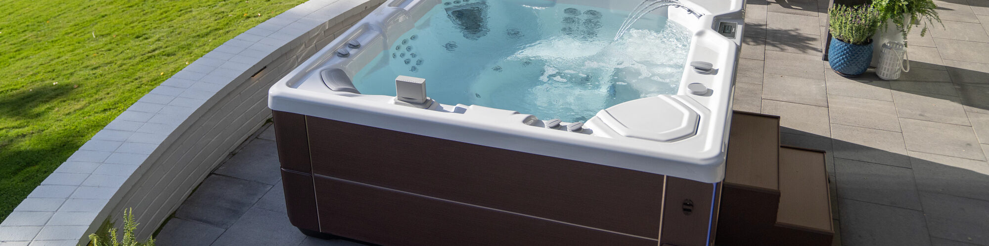 Hot Tubs and Spas From Crystal Pools Image